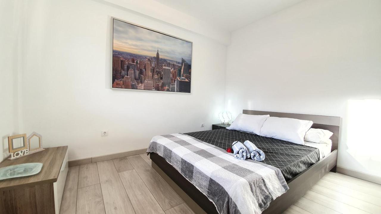 Апартаменти Adam'S Flat Corazon De Салоу Екстер'єр фото